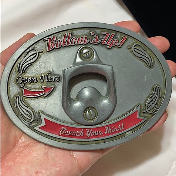 ?Bottom’s Up ?can opener belt buckle main image 5
